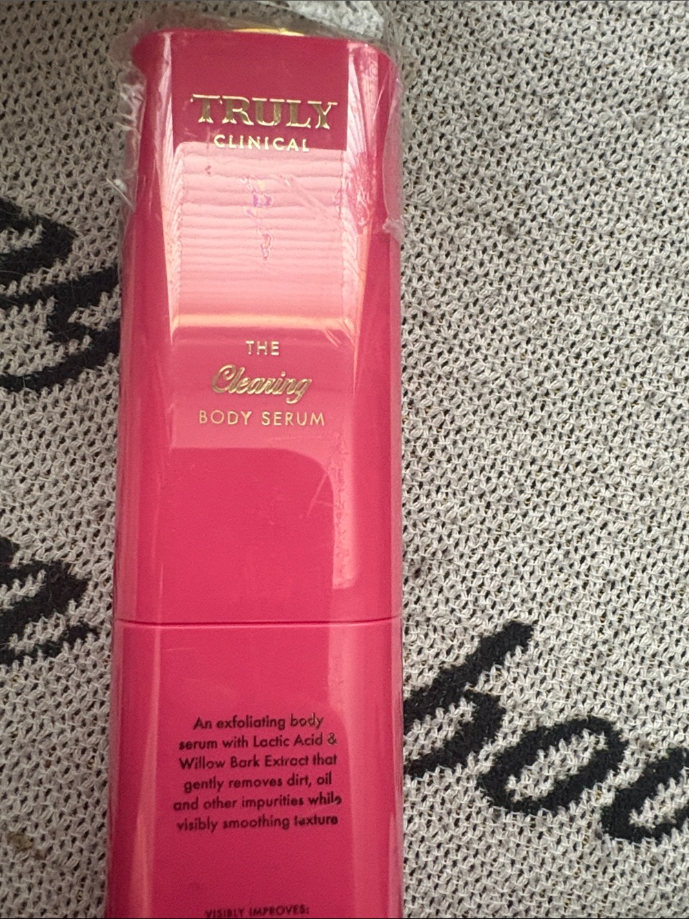 TRULY Pink Cleansing Body Serum